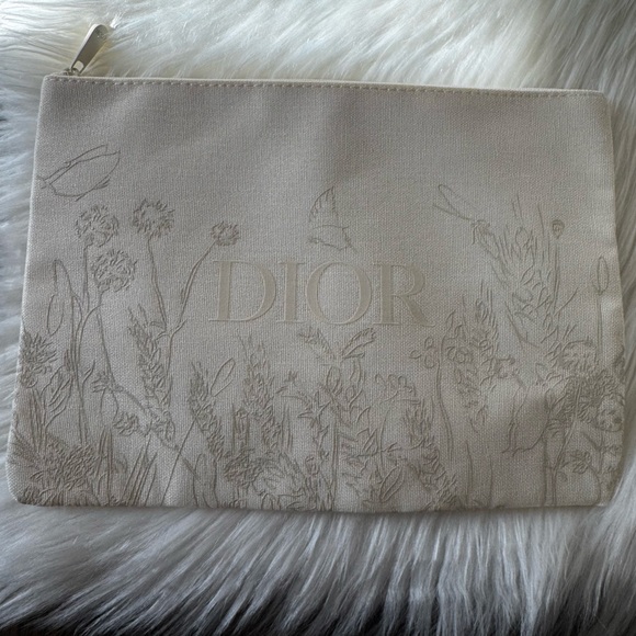 NEW Dior Limited Edition Mothers Day Floral Canvas Cosmetic Pouch - Picture 2 of 5